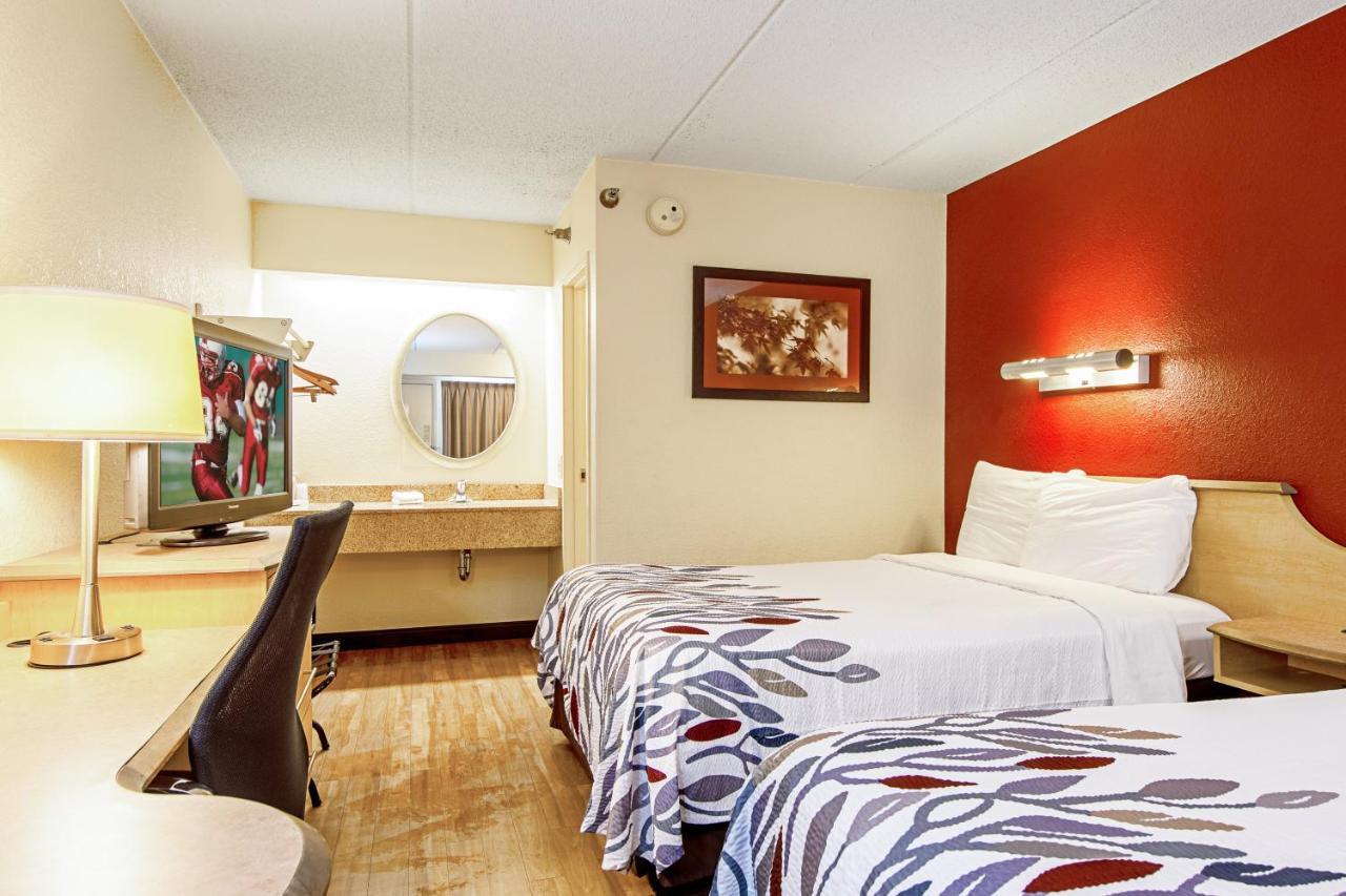Red Roof Inn Charleston West - Hurricane, Wv Teays Valley Екстер'єр фото